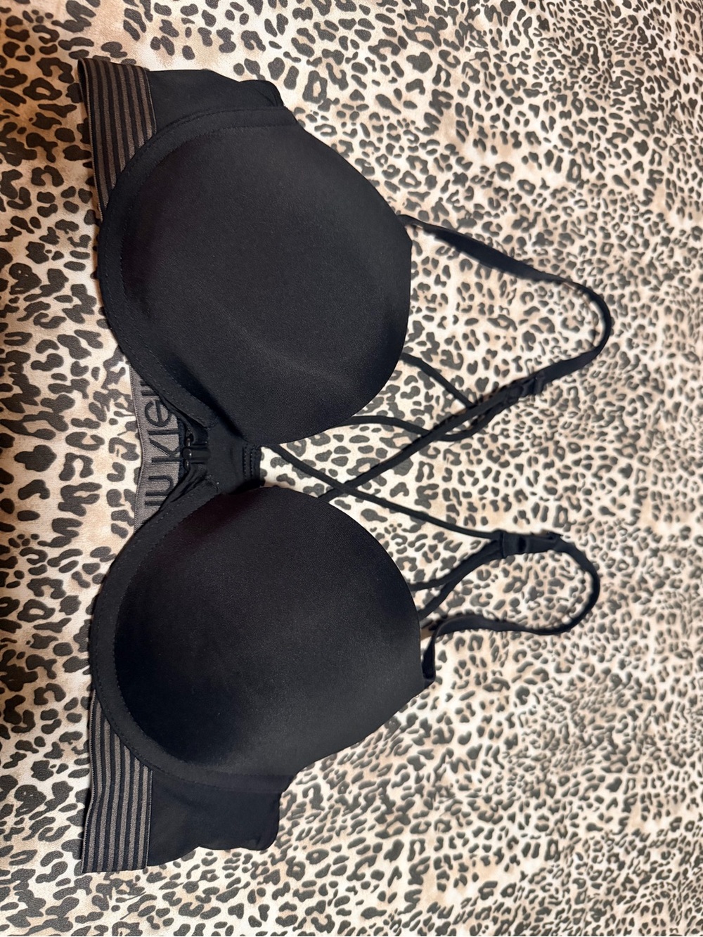 Calvin Klein Black Seamless Molded T-Shirt Bra with Strappy Back